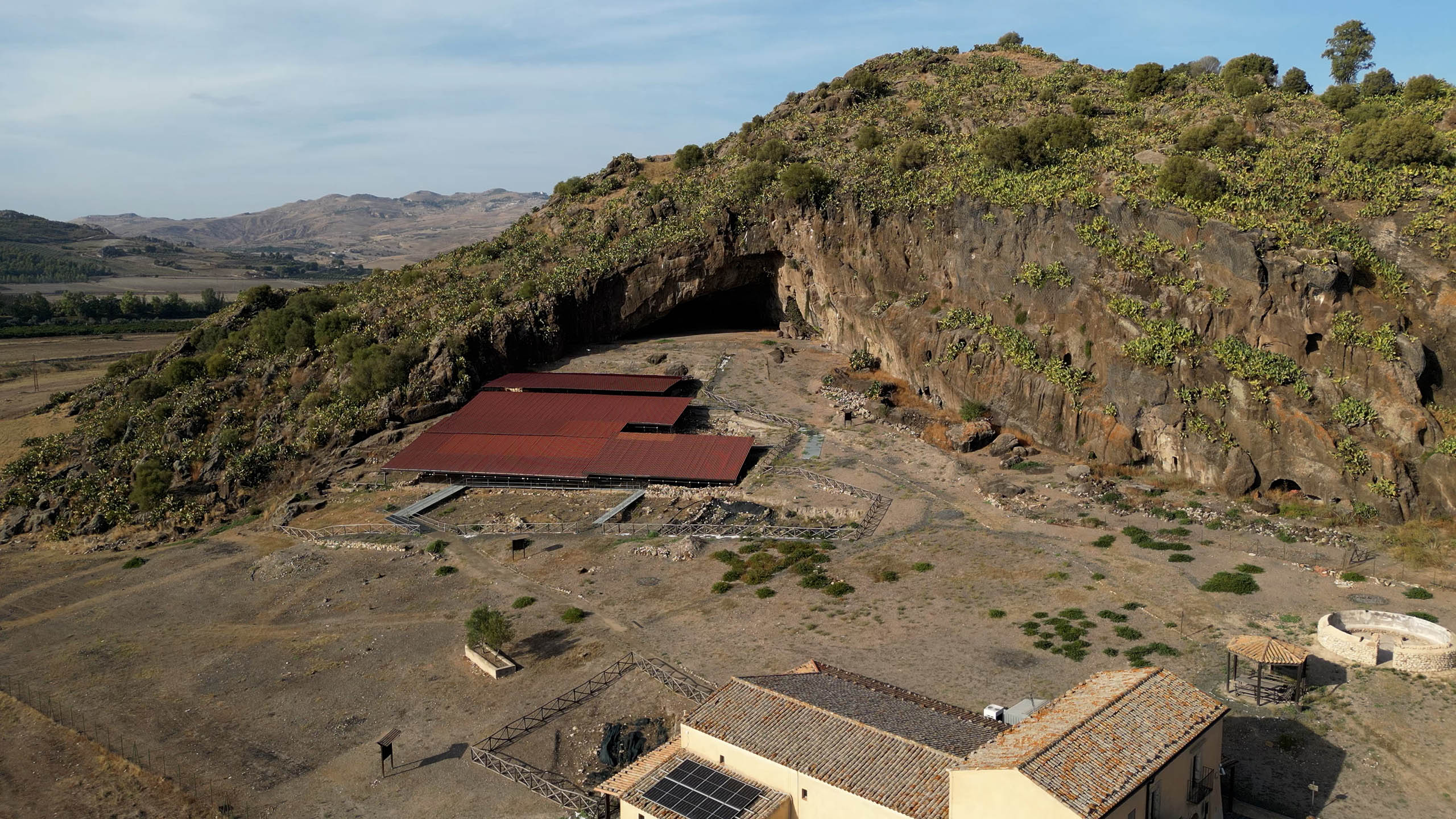 Il sito archeologico da lontano